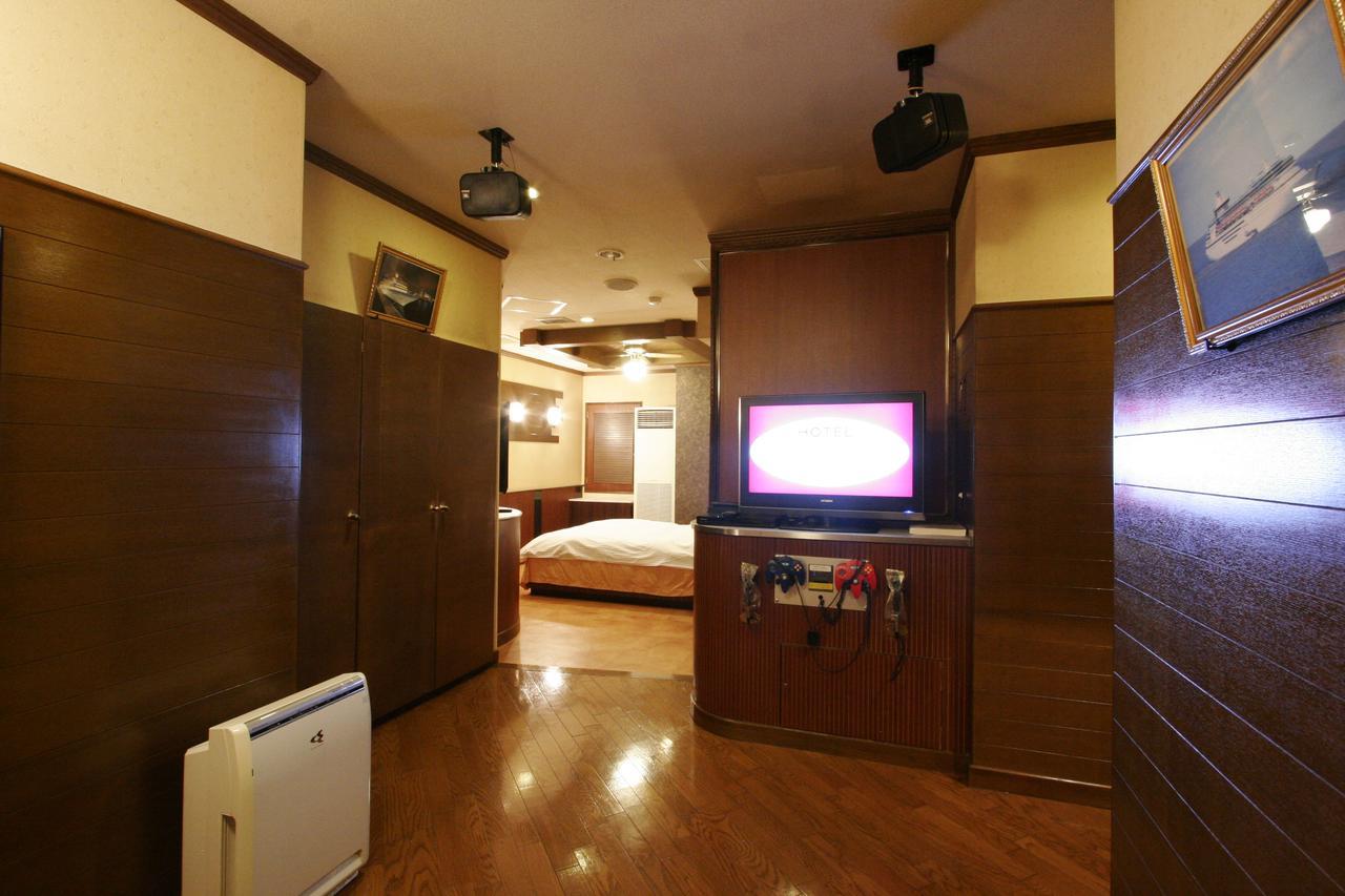 Hotel Rr (Adults Only) Yokkaichi Exterior foto